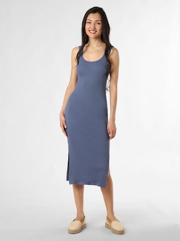 Marie Lund Dress in Blue: front