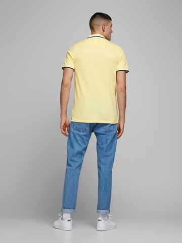 JACK & JONES قميص 'Paulos' بلون أصفر