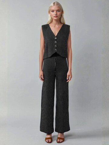 Completo pantalone di My fashion in nero: frontale