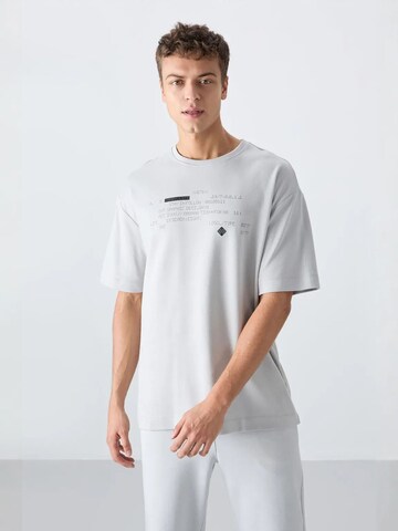 Tommy Life Shirt in Grey: front