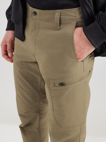 Vintage Industries regular Παντελόνι 'Kenny' σε καφέ