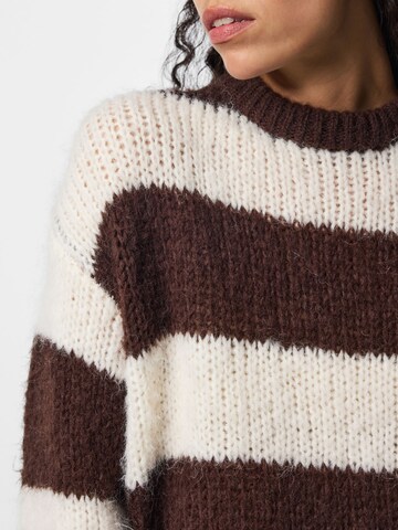 PIECES Pullover 'PCDorthea' in Braun