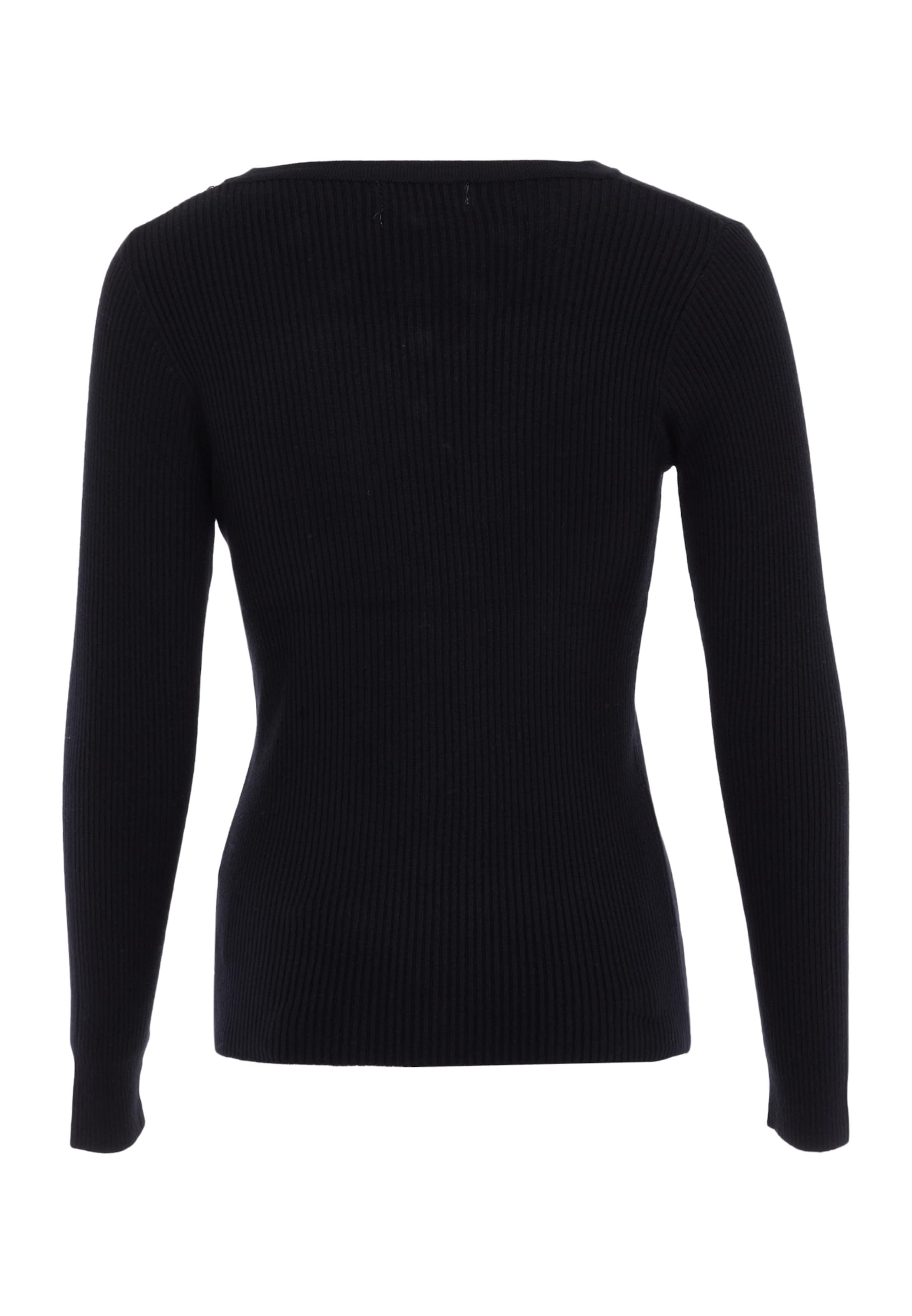 CHANI Sweater in Black