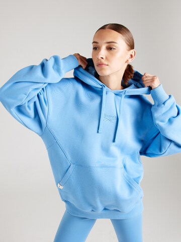 Reebok Sweatshirt 'CLASSIC' in Blau