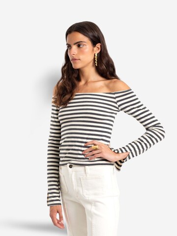 THE-ARE - Camisa em branco