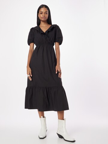 Robe River Island en noir : devant