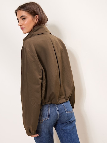Lipsy Jacke in Grün