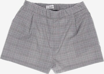 Pull&Bear Shorts in L in Grey: front