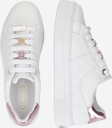 GUESS Sneaker 'GIELLA' in Weiß
