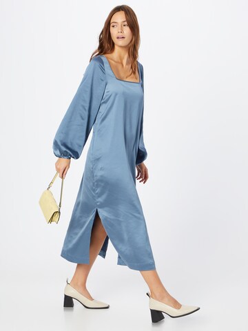 Robe 'Alby' modström en bleu