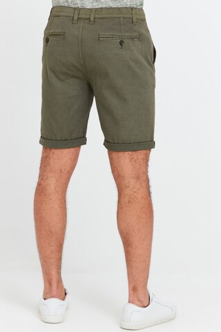 Regular Pantalon chino 'Laris' !Solid en vert