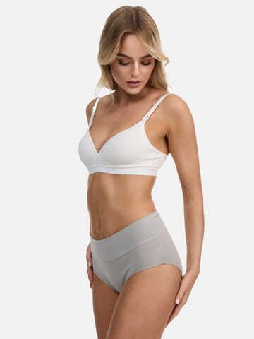 Tazzio Slip 'F920' in Grau