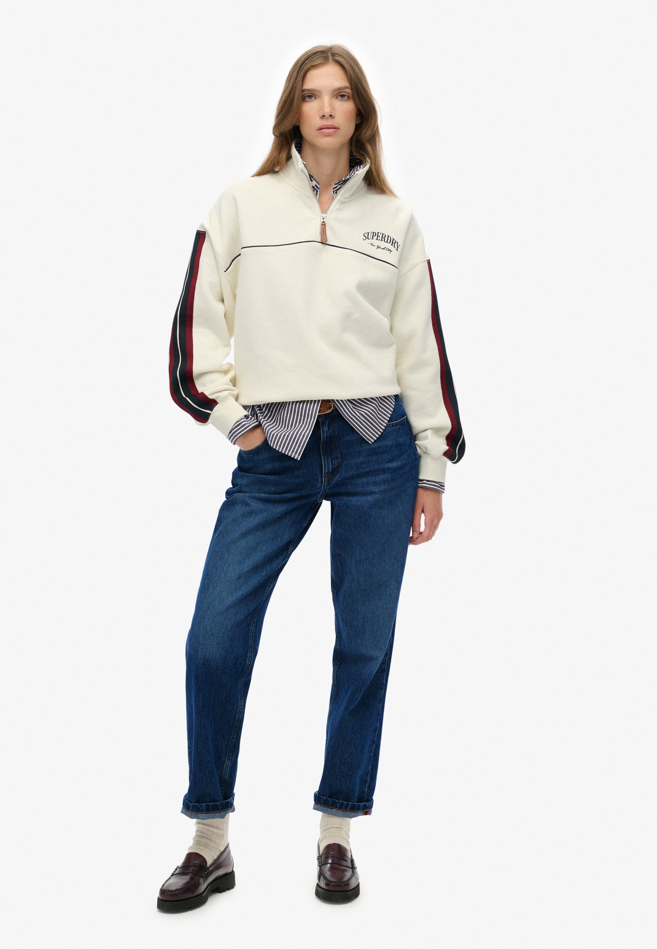 Sweat-shirt 'Country Club' Superdry & Co en blanc