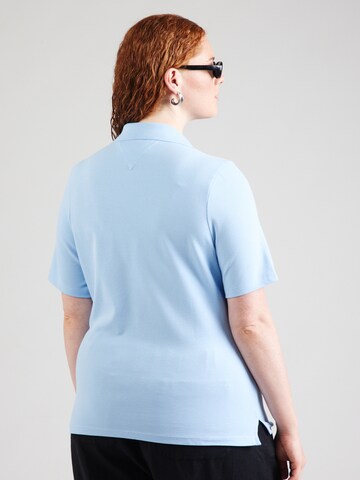 Tricou de la Tommy Hilfiger Curve pe albastru