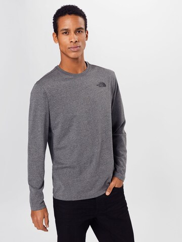 Coupe regular T-Shirt 'Red Box' THE NORTH FACE en gris : devant