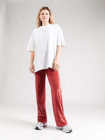 NIKE Funktionstopp i vit