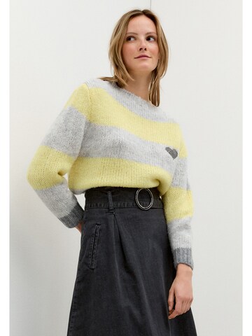 MORE & MORE Sweater in Yellow: front
