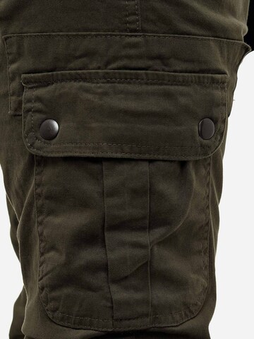 Tazzio Regular Cargohose '18525'‌‌‌‌‌‌‌‌‌‌ in Grün
