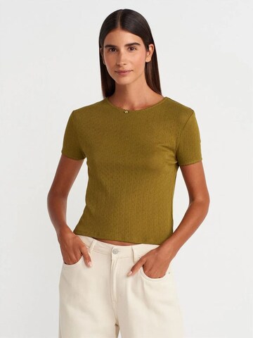Dilvin Shirt in Green: front
