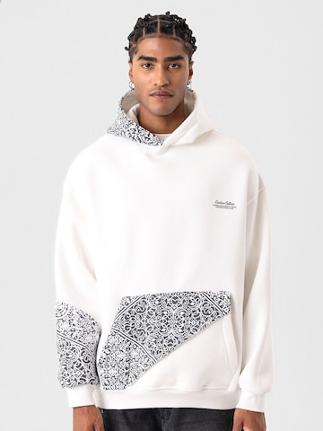 VAMOS CLO Sweatshirt in Beige: front