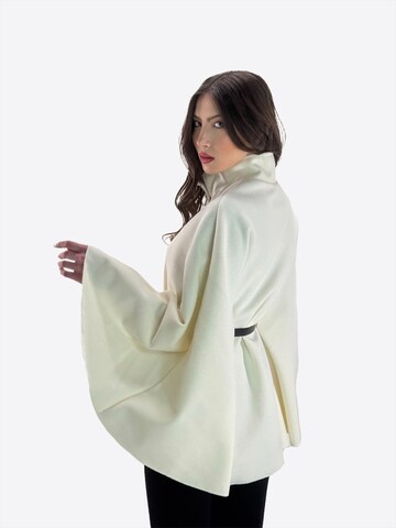 Elara Bolero in Weiß