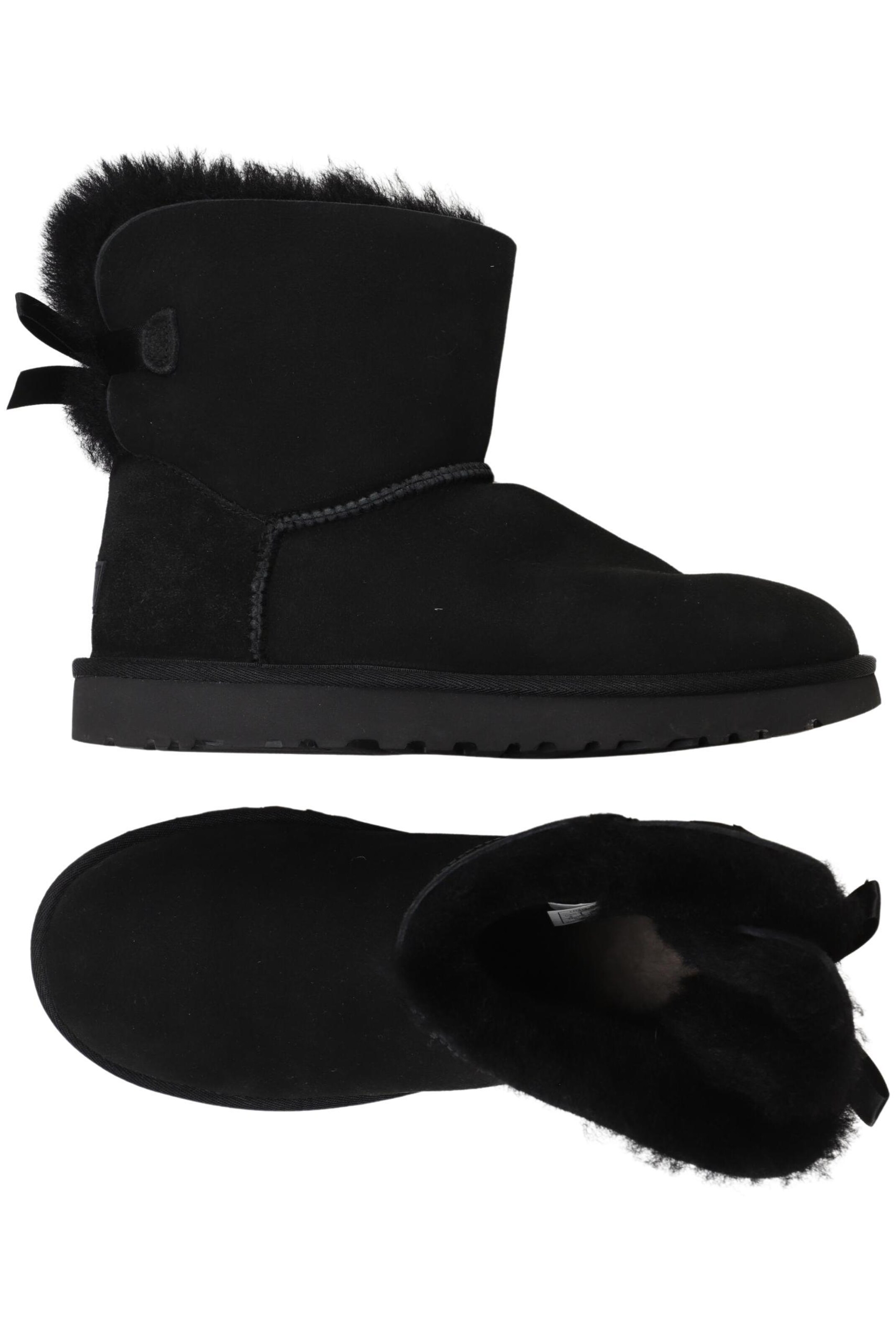 UGG Dress Boots in 39 in Black: front