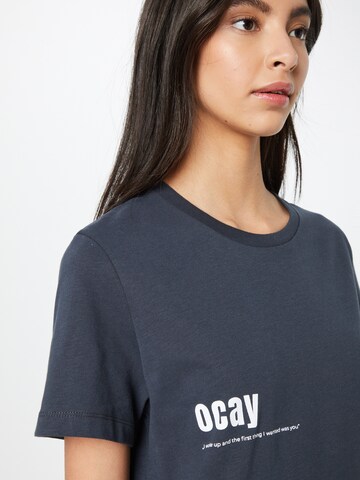 Tricou de la Ocay pe albastru