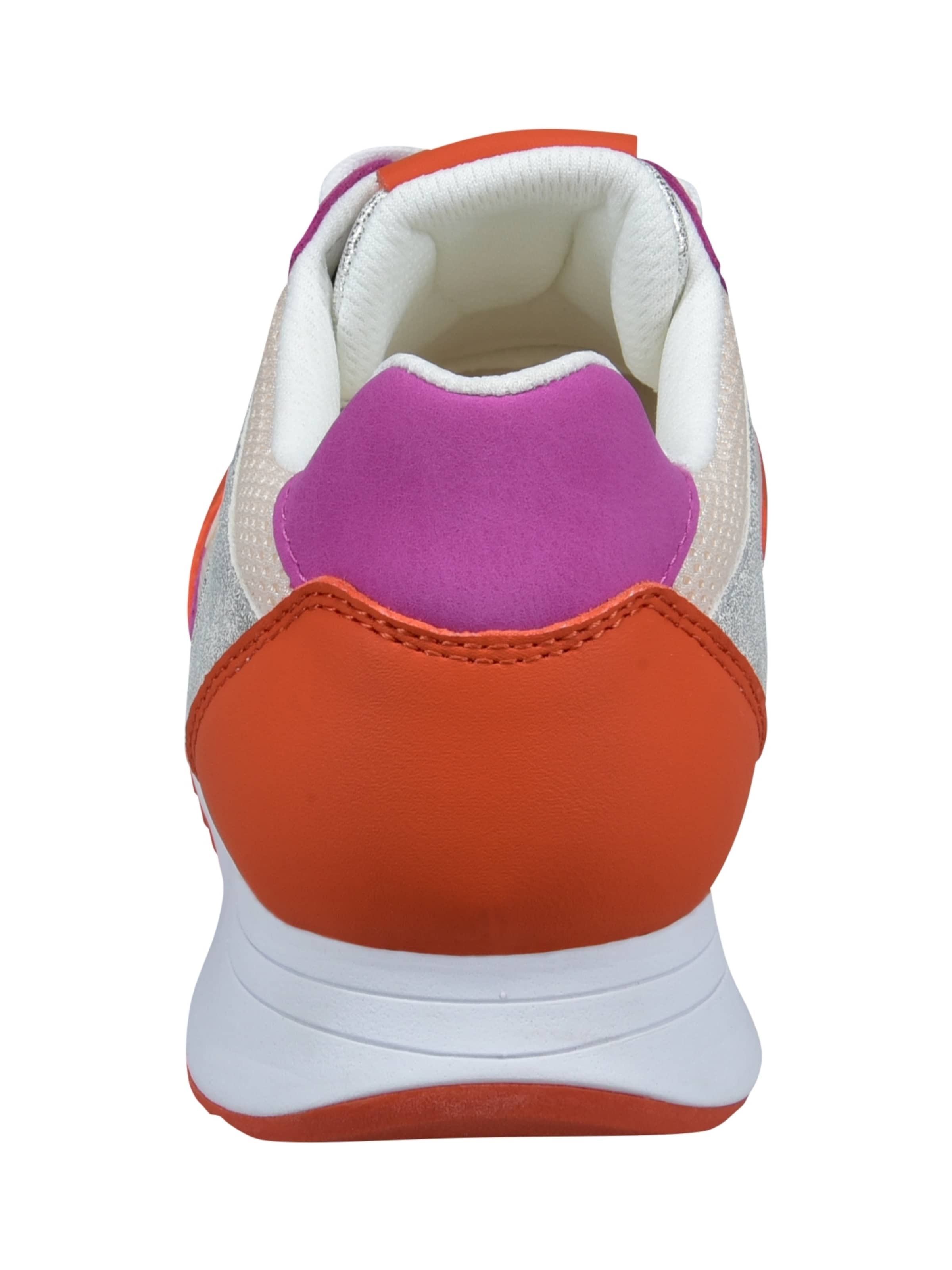 Sneaker bassa 'Ara02' di TT. BAGATT in rosso