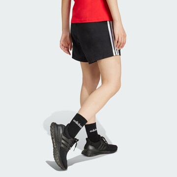 Regular Pantalon de sport 'Essentials' ADIDAS SPORTSWEAR en noir