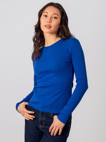 Maglietta 'Long Rib' di Honest Basics in blu: frontale