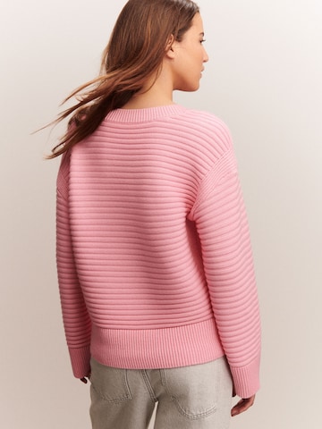 Next Trui in Roze
