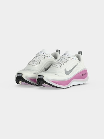 Scarpa da corsa 'Vomero Plus' di NIKE in bianco