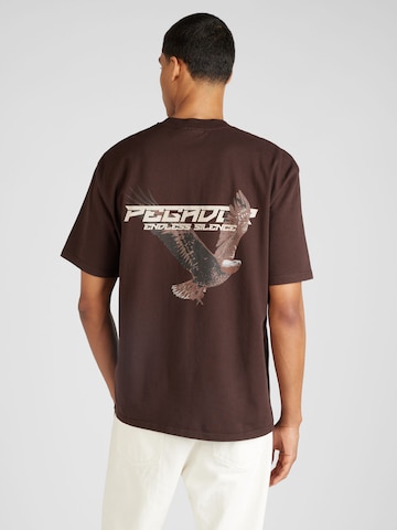 T-Shirt 'FENTON' Pegador en marron