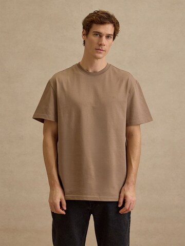 Maglietta 'Arthur' di DAN FOX APPAREL in beige: frontale