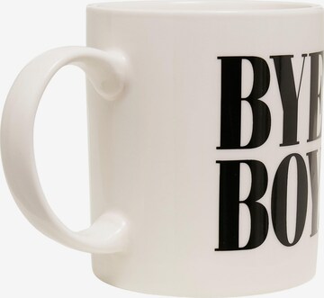 Tazza 'Bye Boy' di Mister Tee in bianco