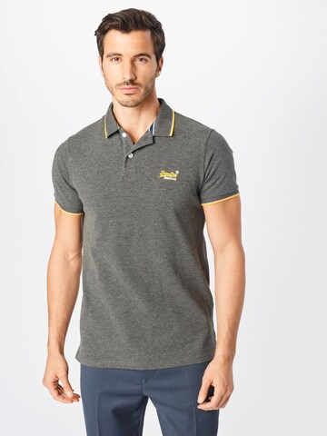 Superdry Tapered Bluser & t-shirts 'Poolside' i grå: forside