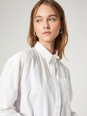 Guido Maria Kretschmer Women Блуза 'Melinda' в бяло