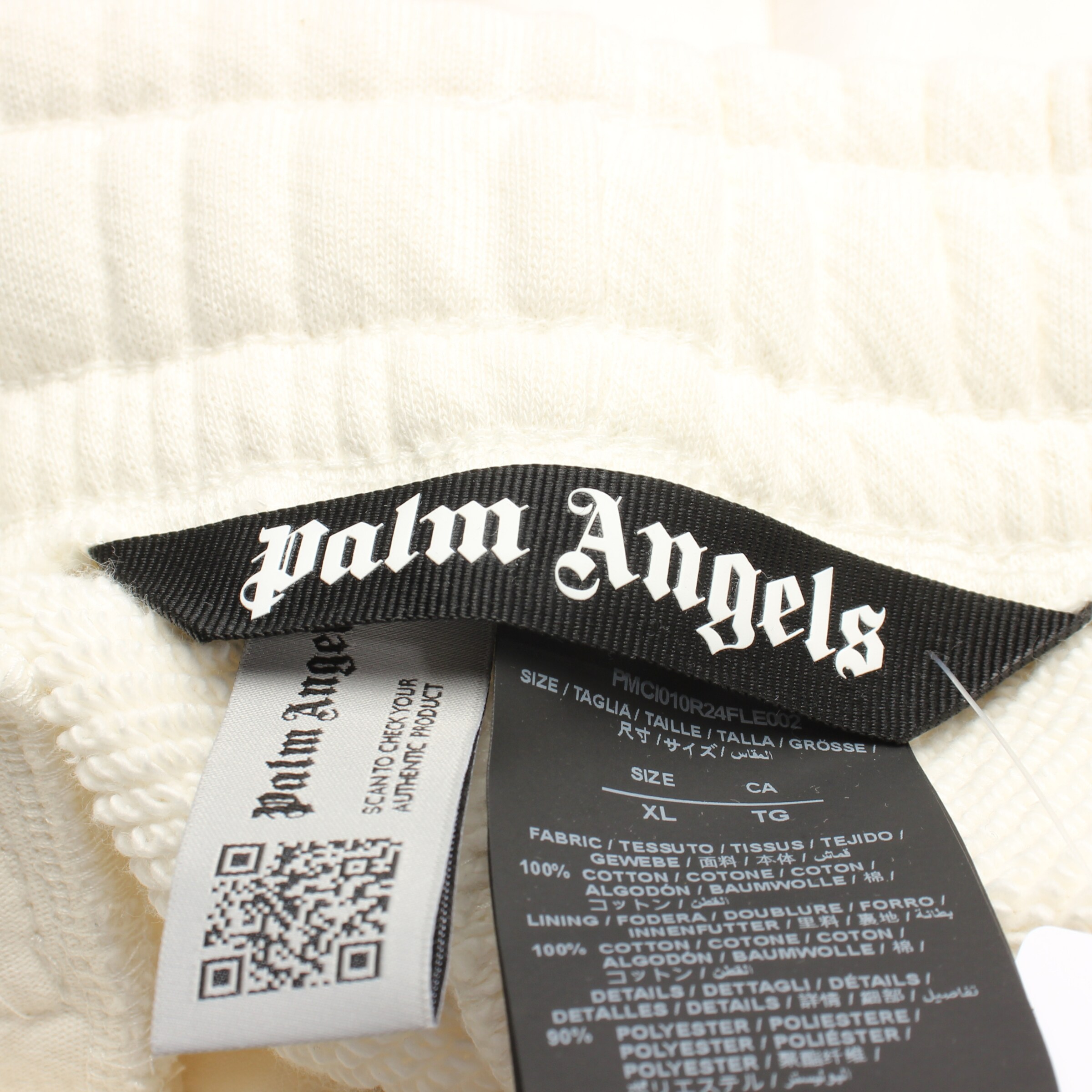 Palm Angels Shorts in 35-36 in White