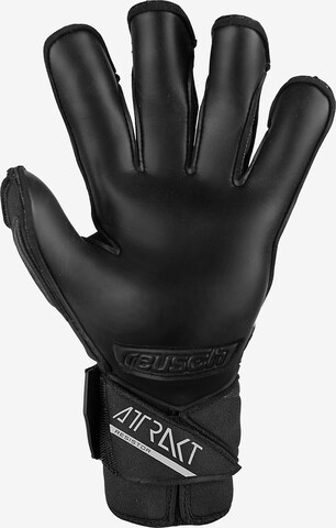 REUSCH Athletic Gloves 'Attrakt Infinity Resistor' in Black