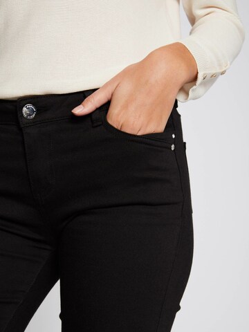 Skinny Jeans 'PETRA' de la Morgan pe negru