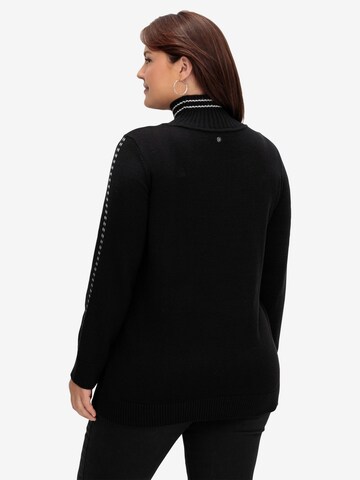 SHEEGO Sweater in Black