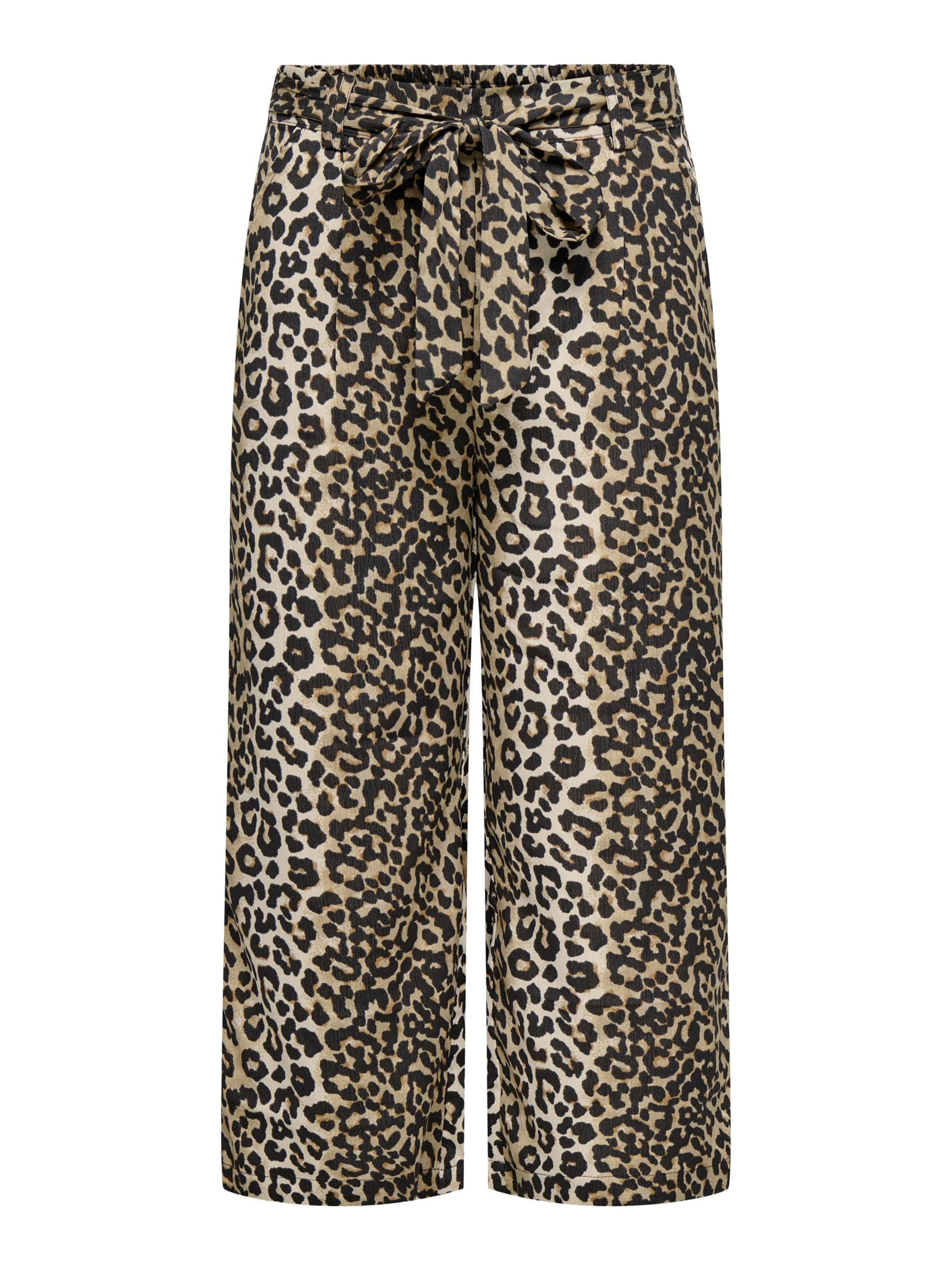 Pantaloni con pieghe 'ONLNova' di ONLY in marrone: frontale