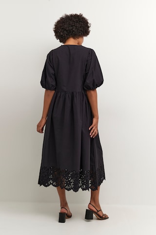 Rochie 'Valda' de la CULTURE pe negru