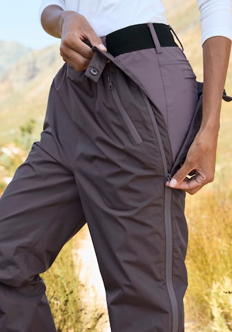 VIVANCE Regular Outdoor Pants in Black