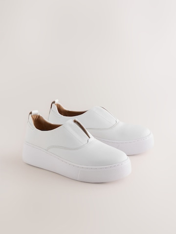 Scarpa slip-on 'Forever Comfort' di Next in bianco