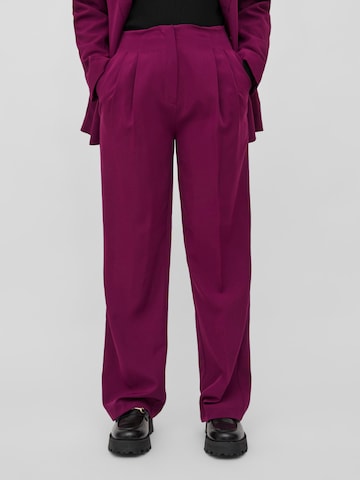 VILA Wide leg Pleat-Front Pants 'Angey' in Purple: front