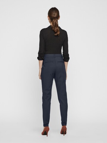 Vero Moda PetiteTapered Hlače 'Victoria' - plava boja