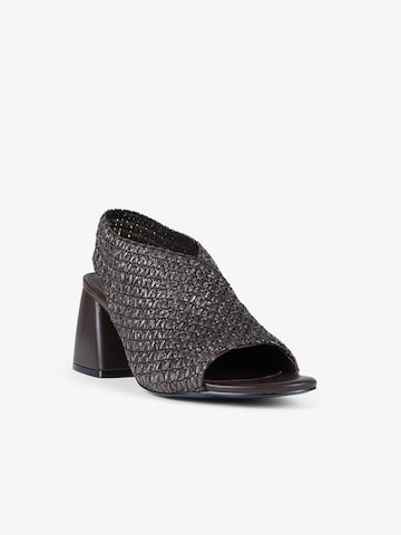 Sandalo di Jeannot in marrone