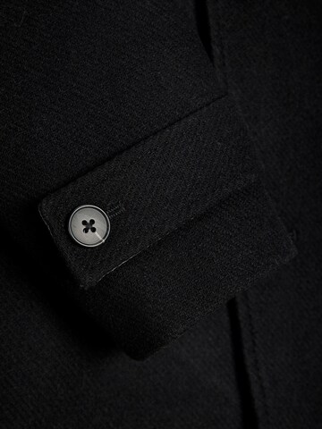 JACK & JONES - Sobretudo meia-estação 'JPRBLAWALTER' em preto