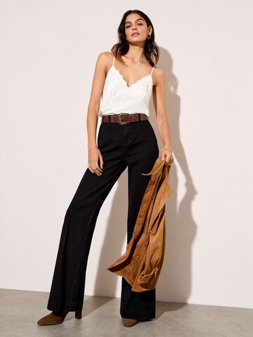 Friends Like TheseWide Leg/ Široke nogavice Traperice - crna boja